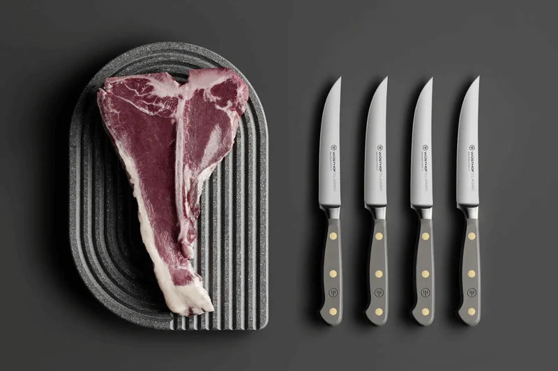 Set de 4 couteaux à steak Wusthof Classic Colour Velvet Oyster forgés lame 12cm