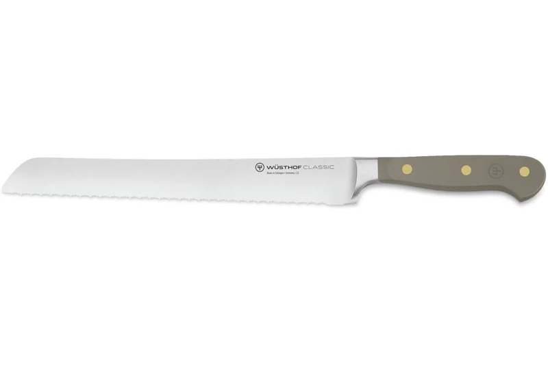 Couteau à pain Wusthof Classic Colour Velvet Oyster forgé lame micro-dentelée 23cm