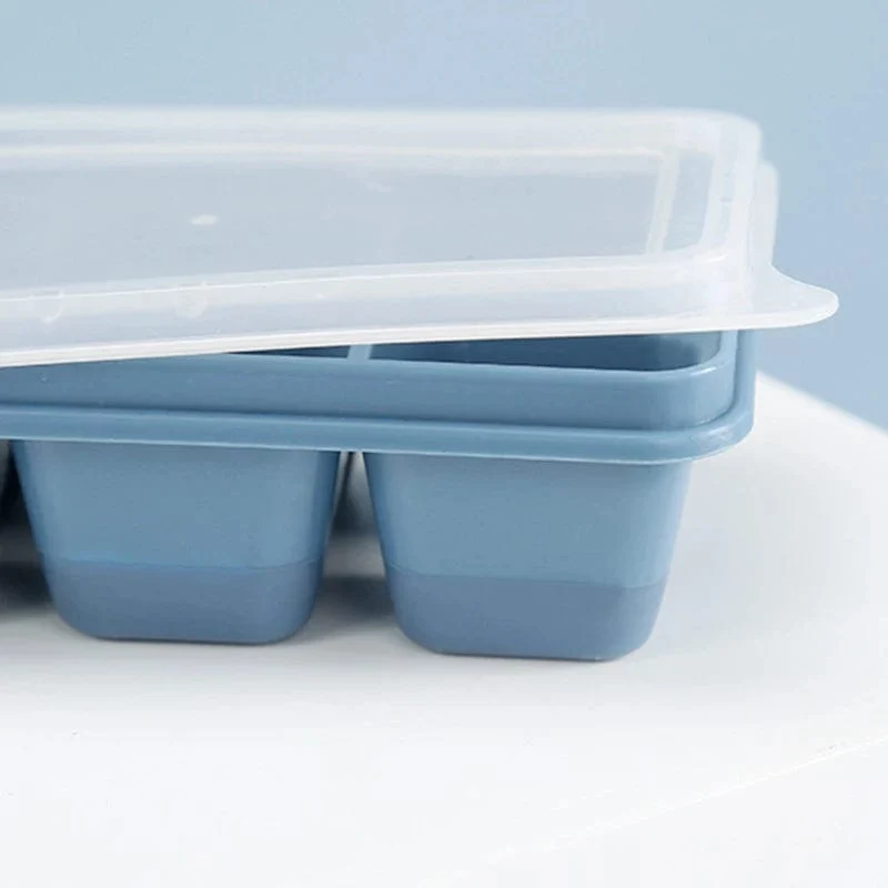 3 Bacs à glaçons de 6 compartiments en plastique avec couvercle