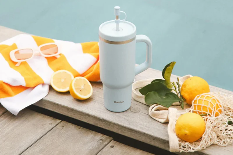 Travel cup isotherme Qwetch Matt inox recyclé 900ml – 8 coloris