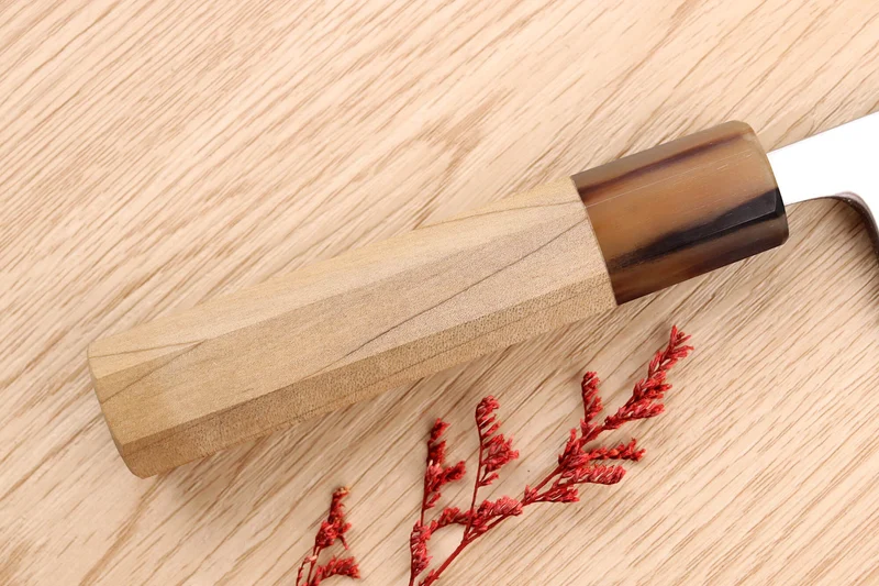 Couteau deba 15cm japonais artisanal Nakamura Kaishin Saku WS2 en magnolia