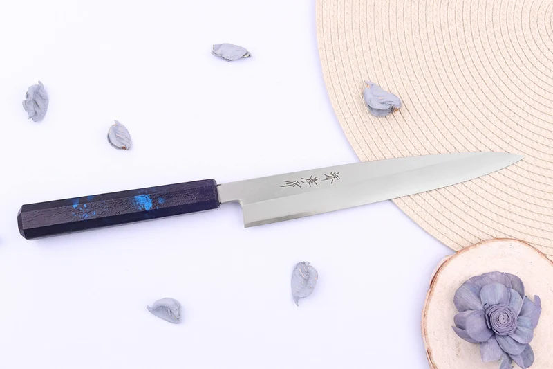 Couteau yanagiba japonais 21cm Sakai Takayuki Nanairo manche en résine laqué bleu