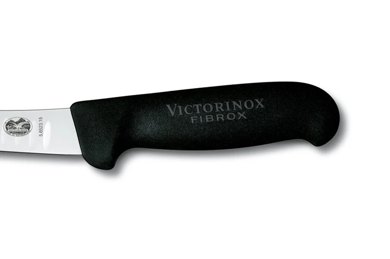 Couteau à désosser lame alvéolée renversée large Victorinox 15cm 5.6523.15