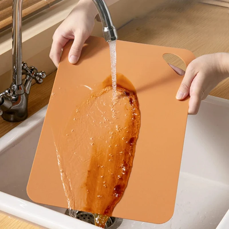 Planche à découper de cuisine flexible, colorée en plastique, antidérapante