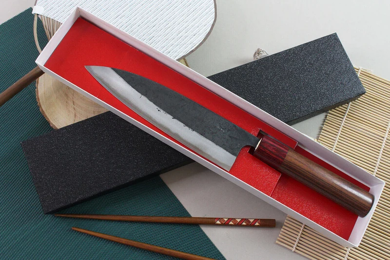 Couteau de chef japonais artisanal Wusaki Yuzo BS2 18cm