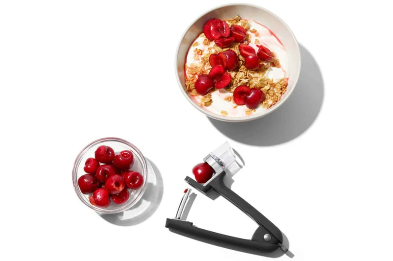 Dénoyauteur à cerises OXO noir