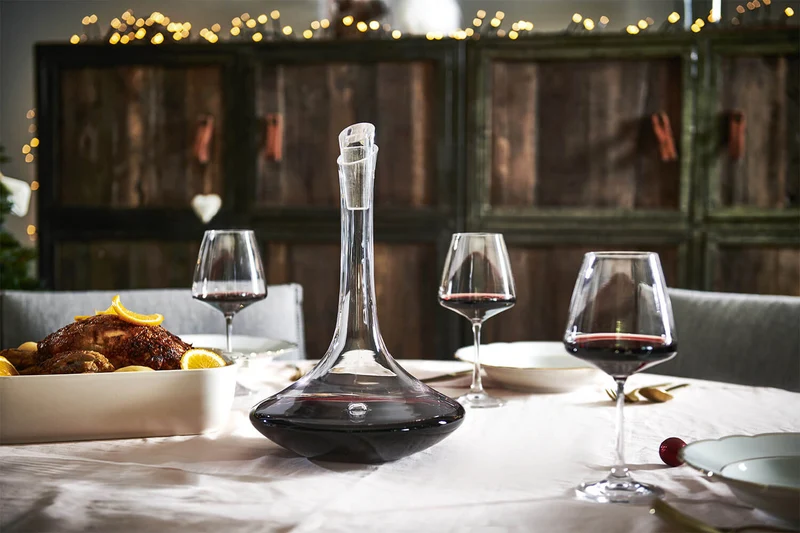 Carafe Peugeot Ibis 75cl pour vins rouges mûrs et vins blancs en verre soufflé à la bouche