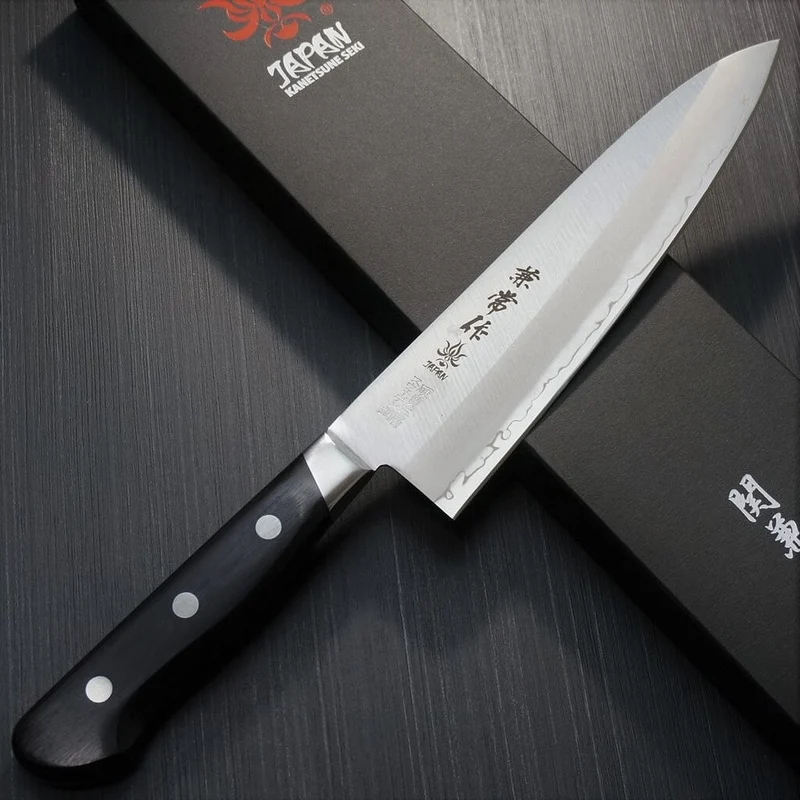 Couteau de chef japonais Japan Kanetsune 18.5cm acier Sandvik