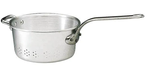 Passoire à queue professionnelle MATFER aluminium 24cm avec anse