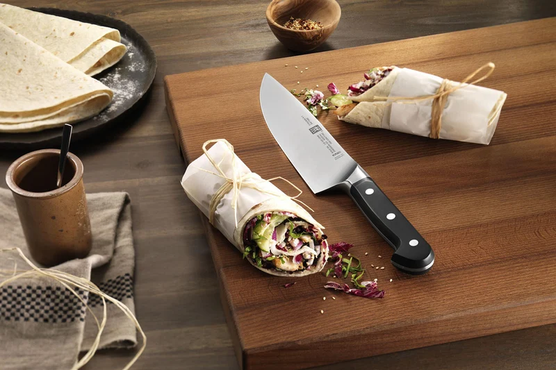 Couteau de chef Zwilling Pro lame large forgée 20cm