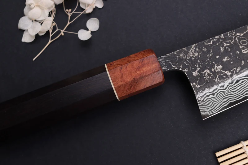 Couteau santoku 16,5cm japonais artisanal Masashi Yamamoto SLD Kuro damas