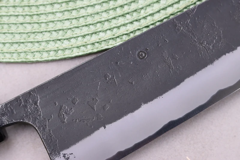 Couteau santoku 18cm japonais artisanal Masashi Yamamoto BS1 Black Nashiji
