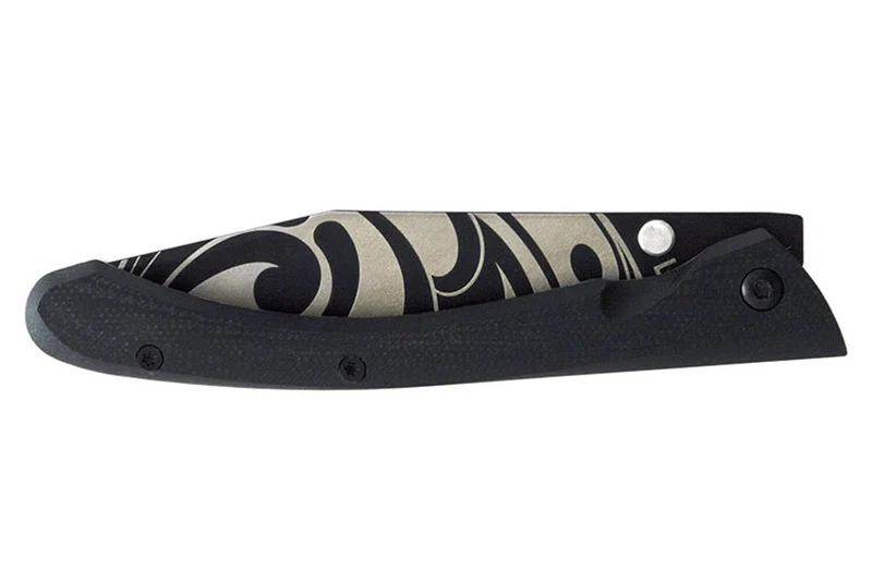 Couteau pliant LUG C63LTB2LI Tatoo noir manche en G10 et acier noir 12cm avec clip