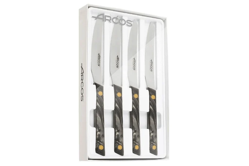 Coffret de 4 couteaux à steak Arcos Flysch lame dentelée 11cm