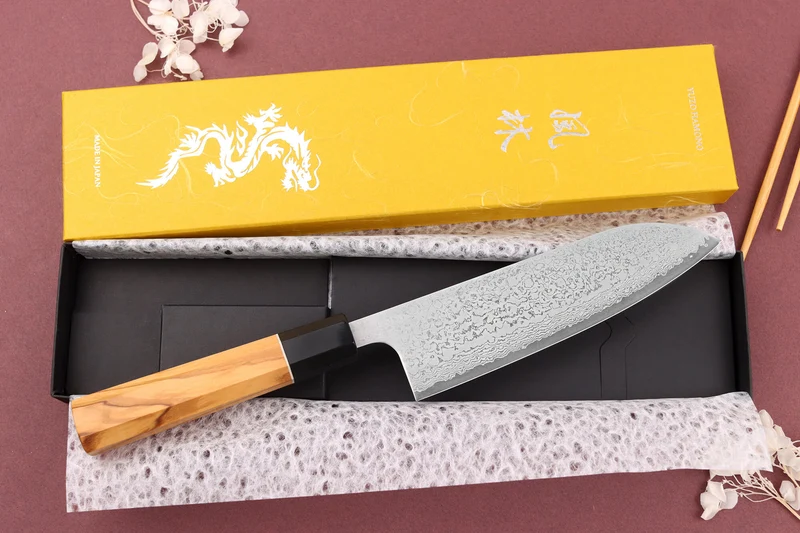 Couteau santoku 16,5cm japonais artisanal Yuzo Damas VG10