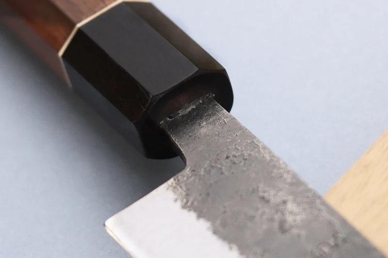 Couteau bunka 16,5cm japonais artisanal Yuzo Black Nashiji