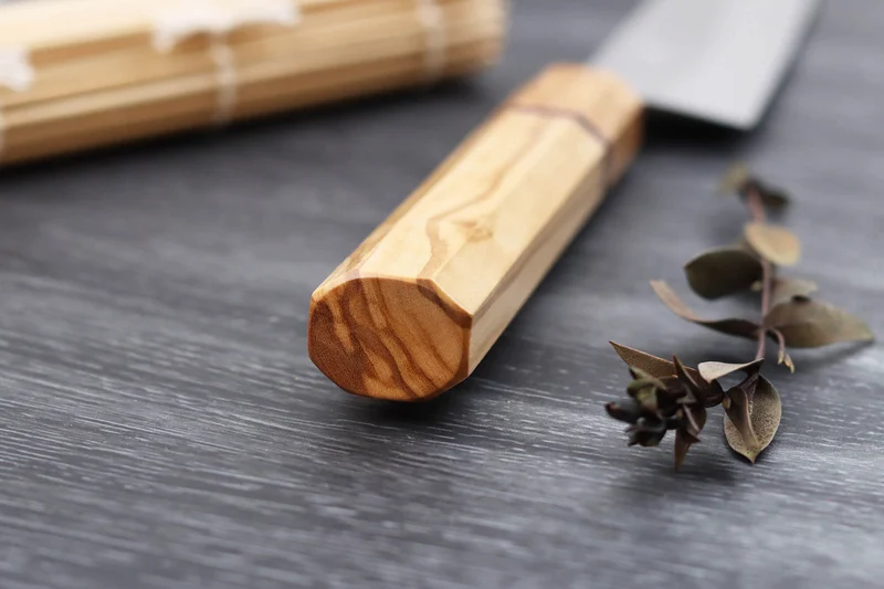 Couteau sujihiki 24cm japonais artisanal Yuzo SLD olivier et sequoia