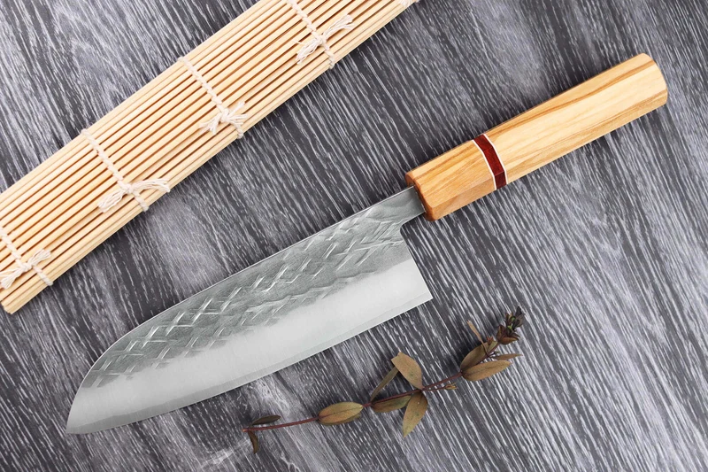 Couteau santoku 16,5cm japonais artisanal Yuzo SLD olivier et sequoia