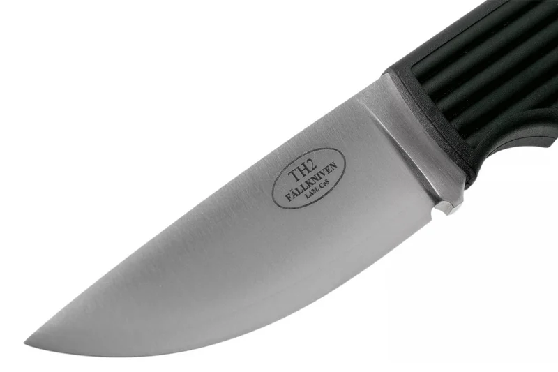Couteau Fallkniven Taiga Hunter TH2z lame 8,4cm manche thermorun noir + étui zytel