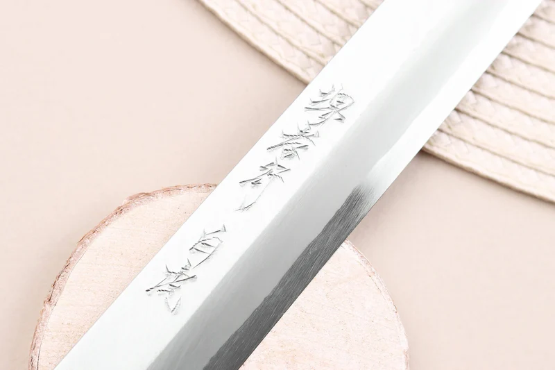 Couteau sakimaru takohiki japonais artisanal 27cm Sakai Takayuki Byakko manche en ébène + étui