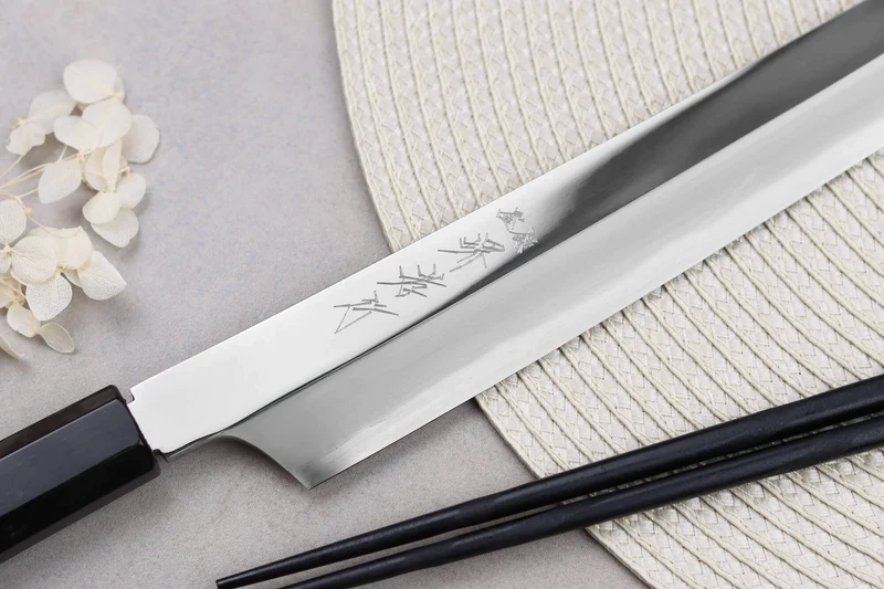 Couteau yanagiba kiritsuke 27cm japonais artisanal Sakai Takayuki Hien