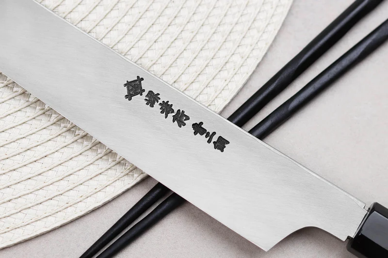 Couteau yanagiba kiritsuke 27cm japonais artisanal Sakai Takayuki Hien