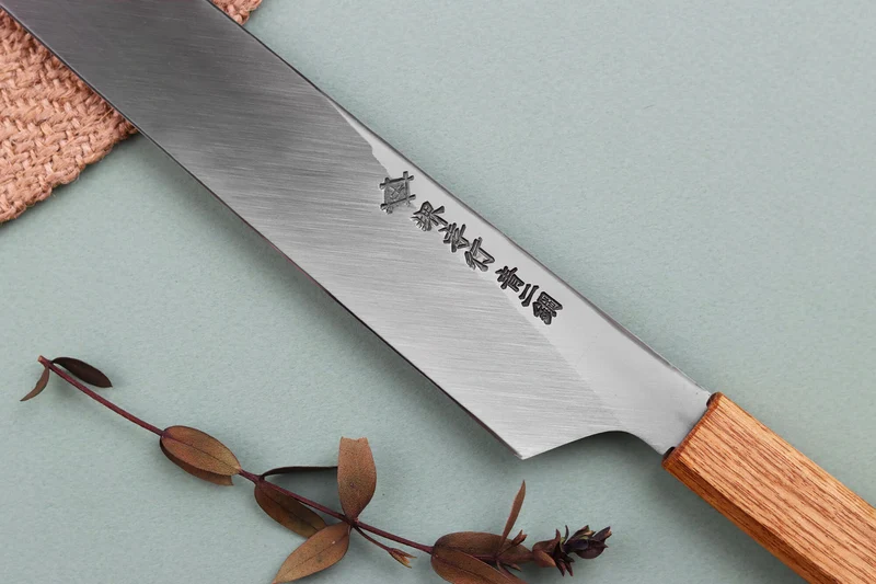 Couteau yanagiba japonais artisanal Sakai Takayuki Homura Guren 30cm