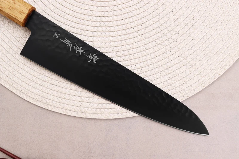 Couteau de chef 21cm japonais Sakai Takayuki Kurokage VG10 manche en chêne brûlé