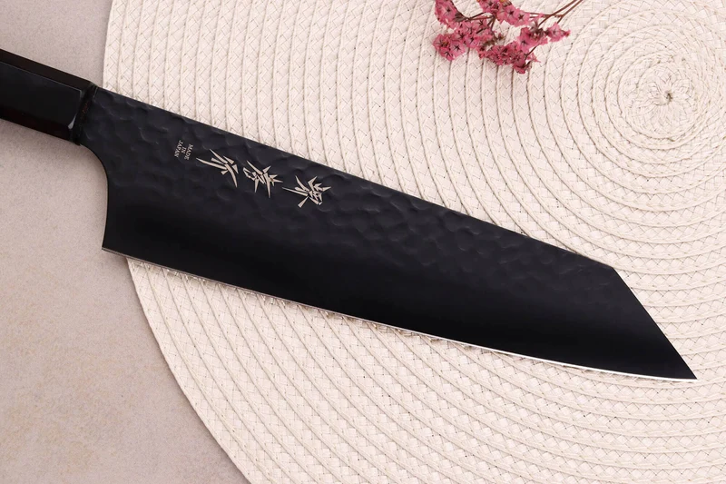 Couteau kiritsuke 19cm japonais Sakai Takayuki Kurokage VG10 manche en wengé