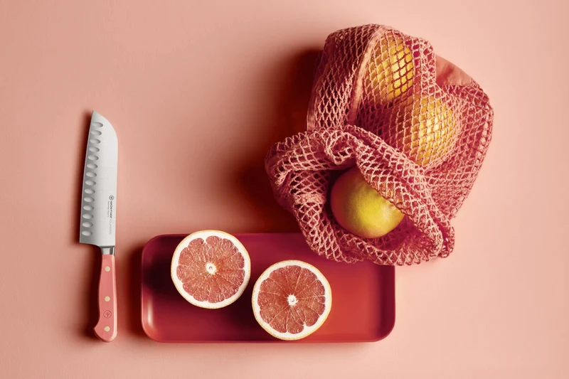 Couteau santoku Wusthof Classic Colour Coral Peach forgé lame alvéolée 17cm