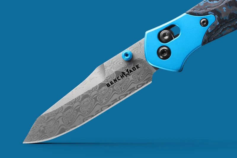 Couteau pliant Benchmade Mini Osborne 945-221 édition limitée lame damassée manche carbone 9,8cm