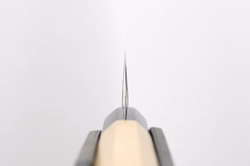 Couteau de chef kiritsuke 21cm japonais artisanal Sakai Kikumori Kikuzuki Rin