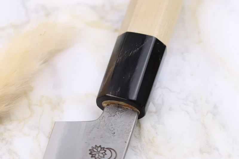 Couteau universel 15cm japonais artisanal Sakai Kikumori Kikuzuki Rin