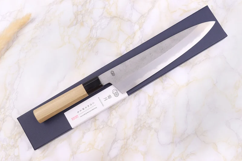 Couteau de chef 24cm japonais artisanal Sakai Kikumori Kikuzuki Rin