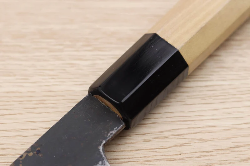 Couteau kiritsuke 21cm japonais artisanal Sakai Kikumori Kikuzuki Kuro