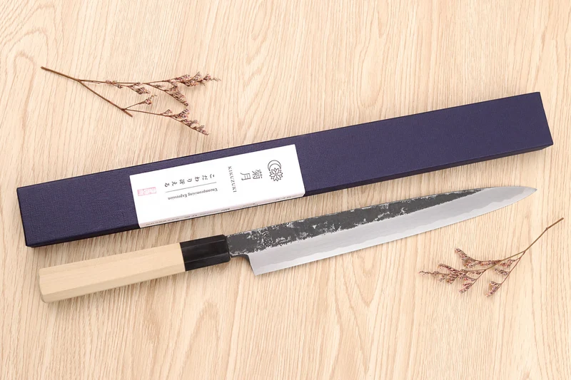 Couteau yanagiba 24cm japonais artisanal Sakai Kikumori Kikuzuki Kuro