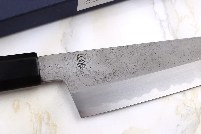 Couteau de chef 21cm japonais artisanal Sakai Kikumori Kikuzuki Rin