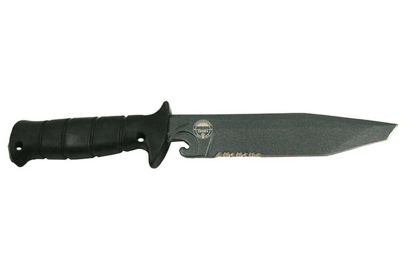 Couteau Wildsteer Wing-Tactic WING6213 lame semi-dentée 12,5cm logo GIGN manche kraton noir + brise-vitre + étui POM + malette