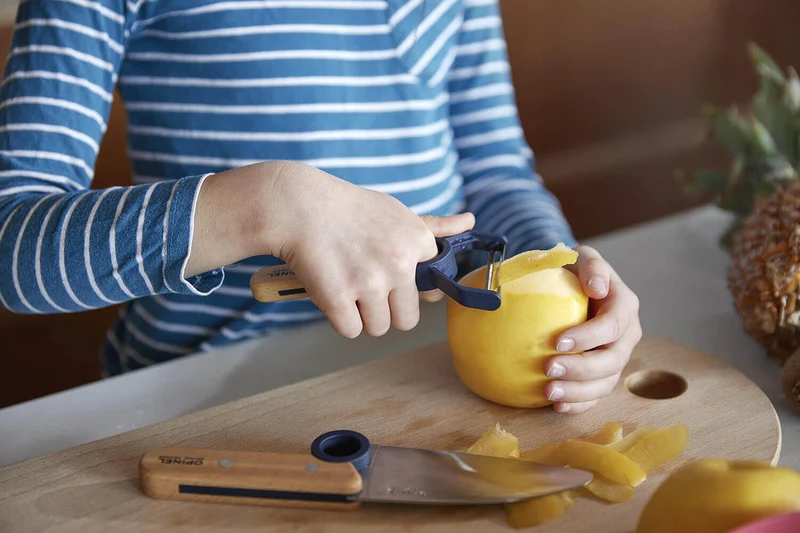 Coffret Opinel Le Petit Chef couteau + éplucheur + protège-doigts - Bleu