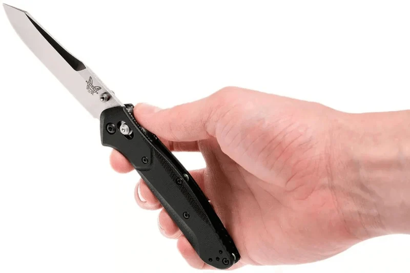 Couteau pliant Benchmade Osborne 940-2 lame tanto manche G10 noir 11cm