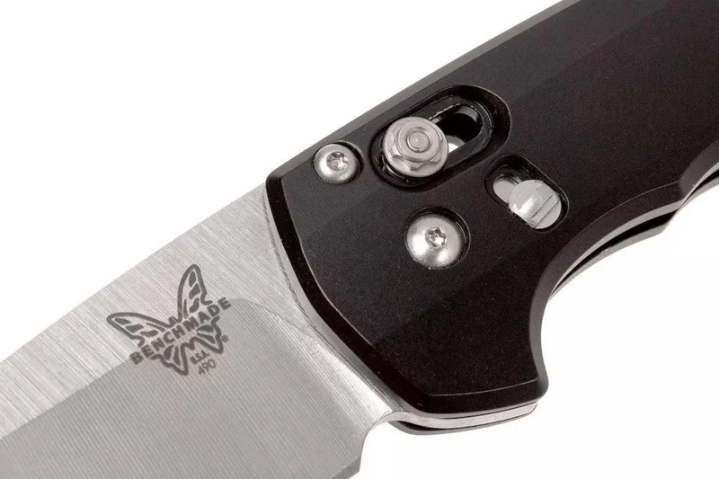 Couteau pliant Benchmade Arcane 490 manche aluminium noir 11cm