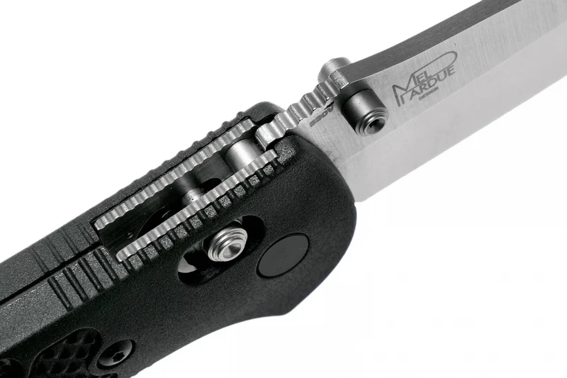 Couteau pliant Benchmade Griptilian 551-S30V manche nylon/fibres de verre noir 11cm