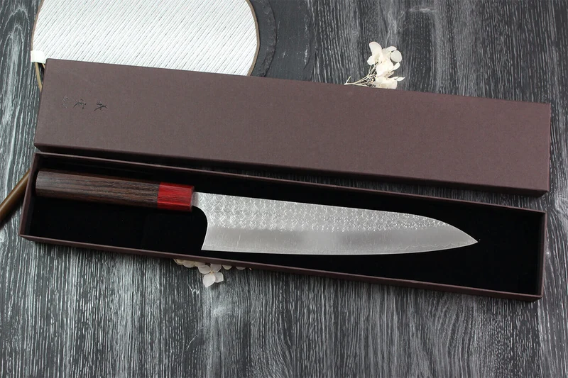 Couteau de chef japonais artisanal Yoshimi Kato Minamo SG2 Tsuchime 24cm
