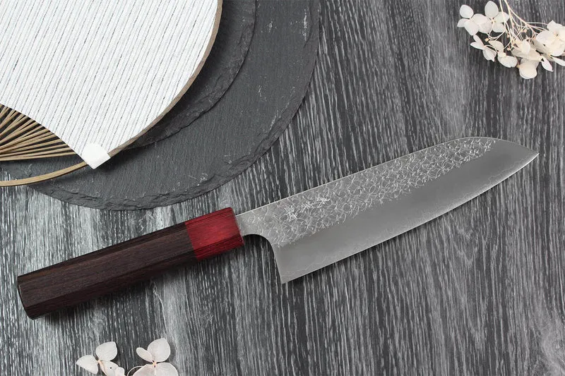 Couteau santoku japonais artisanal Yoshimi Kato Minamo SG2 Tsuchime 17cm