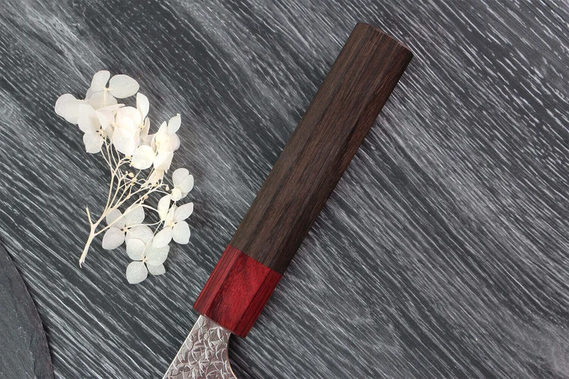 Couteau de chef japonais artisanal Yoshimi Kato Minamo SG2 Tsuchime 21cm