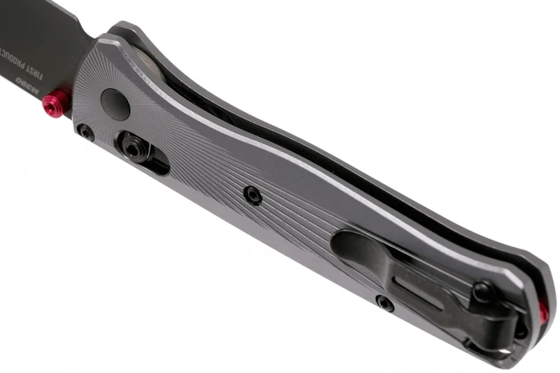 Couteau pliant Benchmade Bugout 535BK-4 manche aluminium anodisé gris 10,7cm