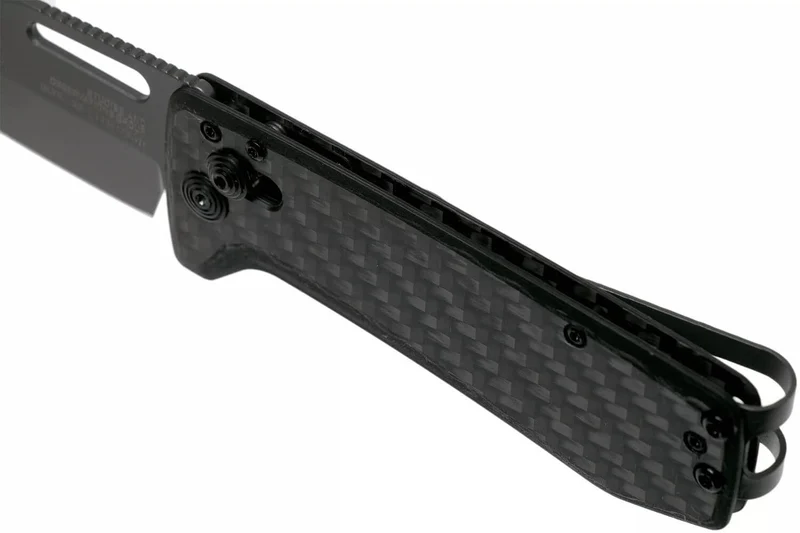 Couteau pliant SOG Ultra XR SGULTRAXR manche en fibre de carbone noir 9cm