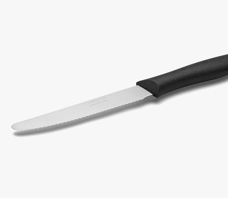 Cuchillo Mesa Color Negro Con Sierra Serie Nova 110 mm