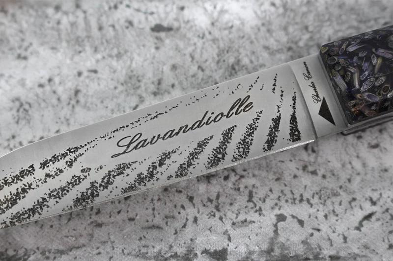 Couteau pliant Charles Canon Lavandiolle manche en lavande de Provence fabriqué en France + coffret en bois