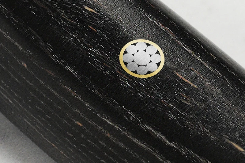 Couteau kiritsuke japonais Yaxell Ketu lame 20cm manche en Pakkawood